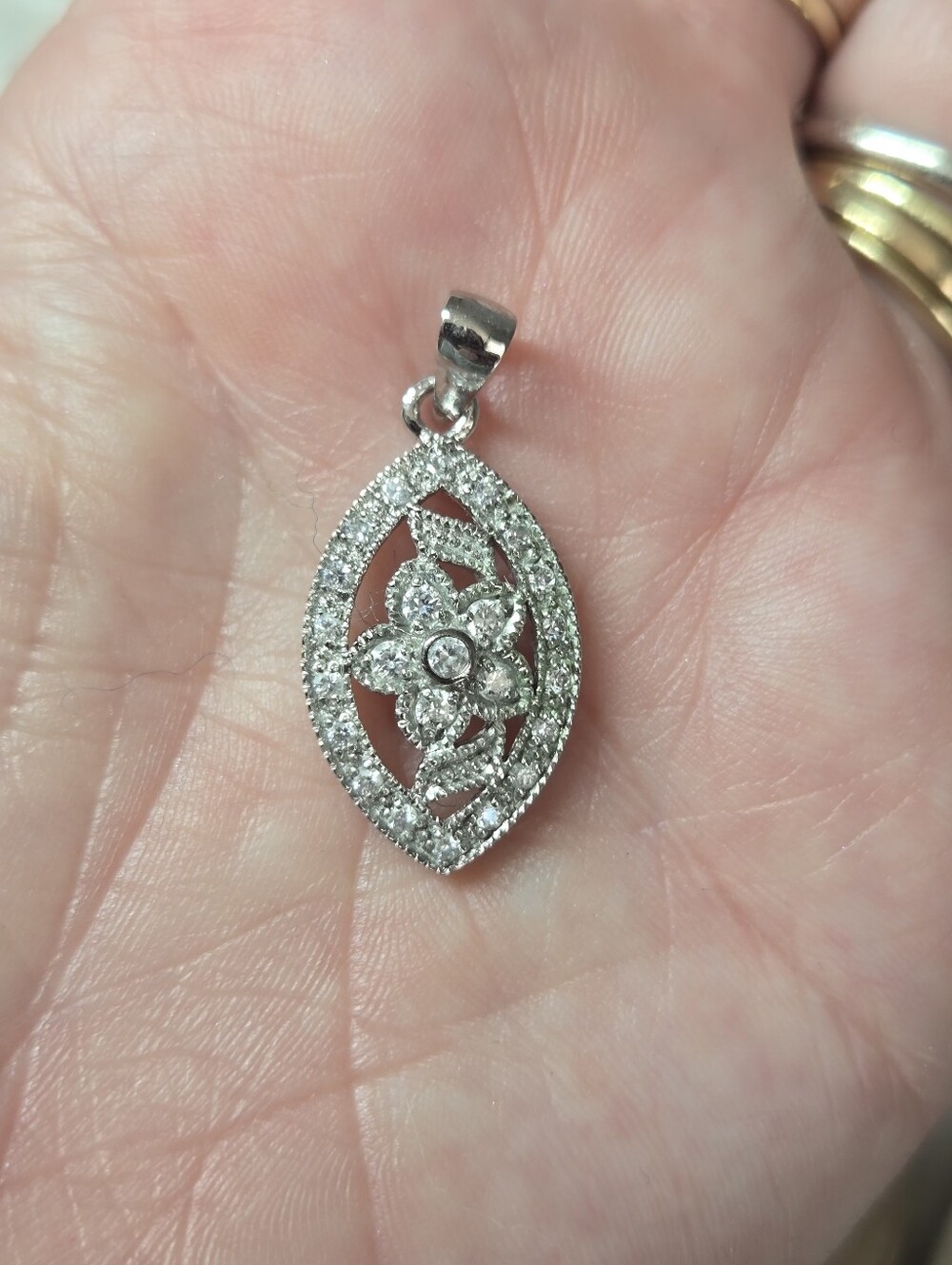 Elegant Sterling Silver Floral Marquise Pendant - White Crystal Accent